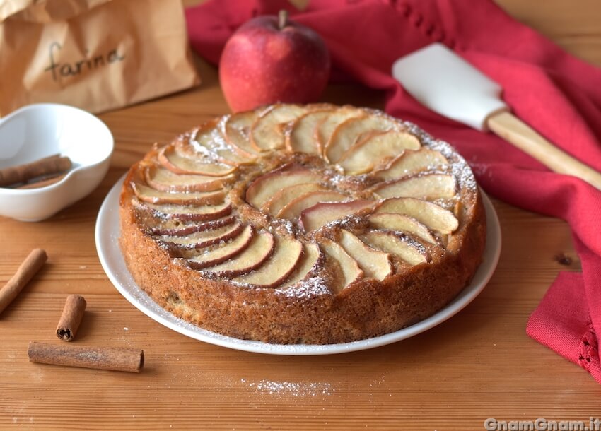 Torta di mele soffice senza burro