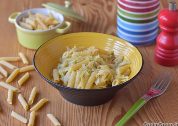 Pasta con la verza