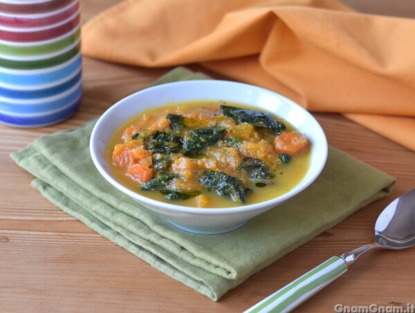 Zuppa di zucca e cavolo nero