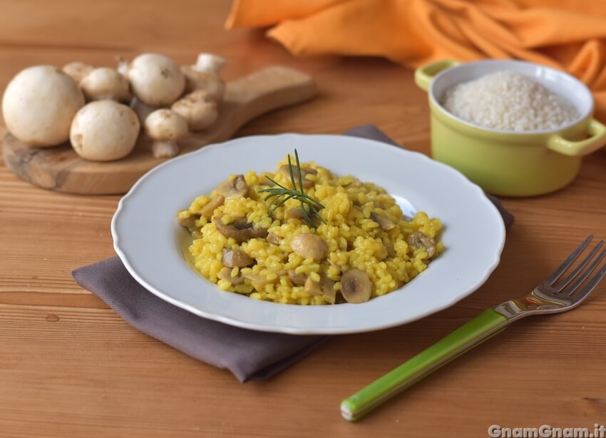 Risotto funghi e zafferano